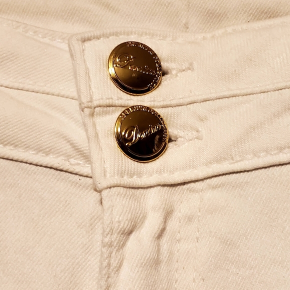 Supper cute high end jeans. Sizec8 - Picture 5 of 5